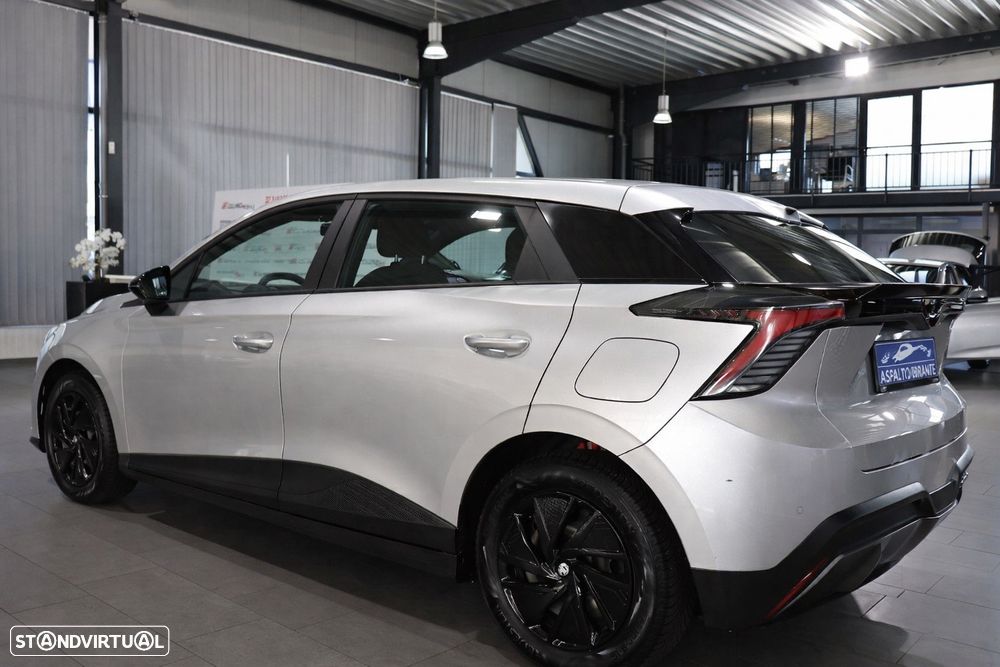 MG MG4 4 Standard - 4