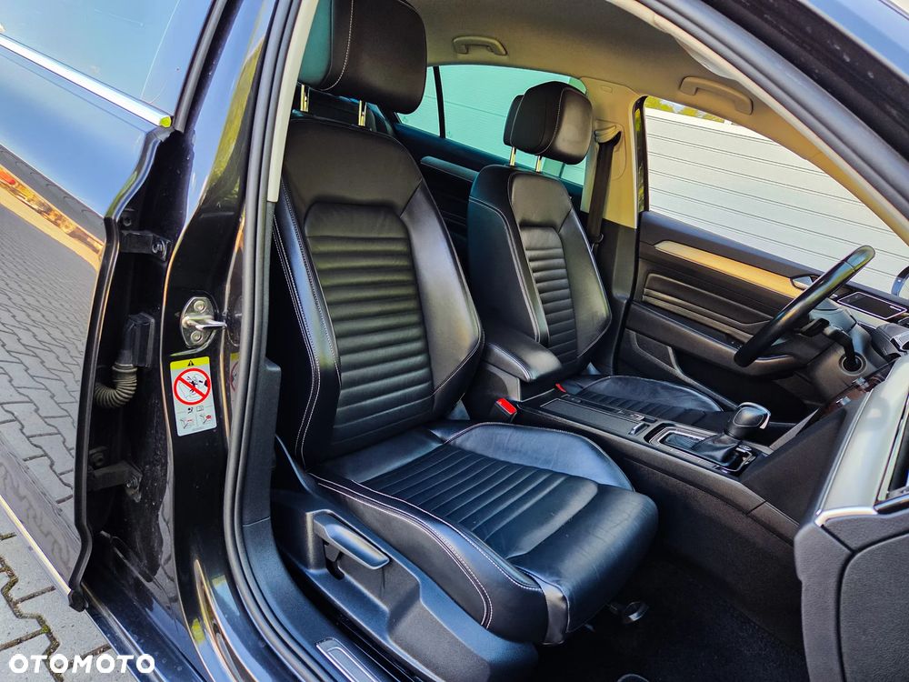 Volkswagen Passat 2.0 TSI Elegance DSG - 13