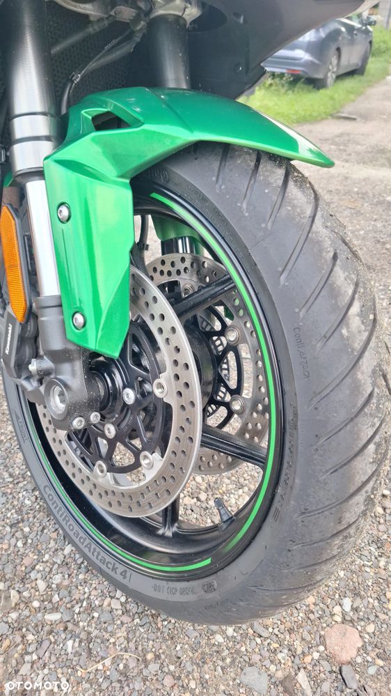 Kawasaki Ninja 1000 SX - 3