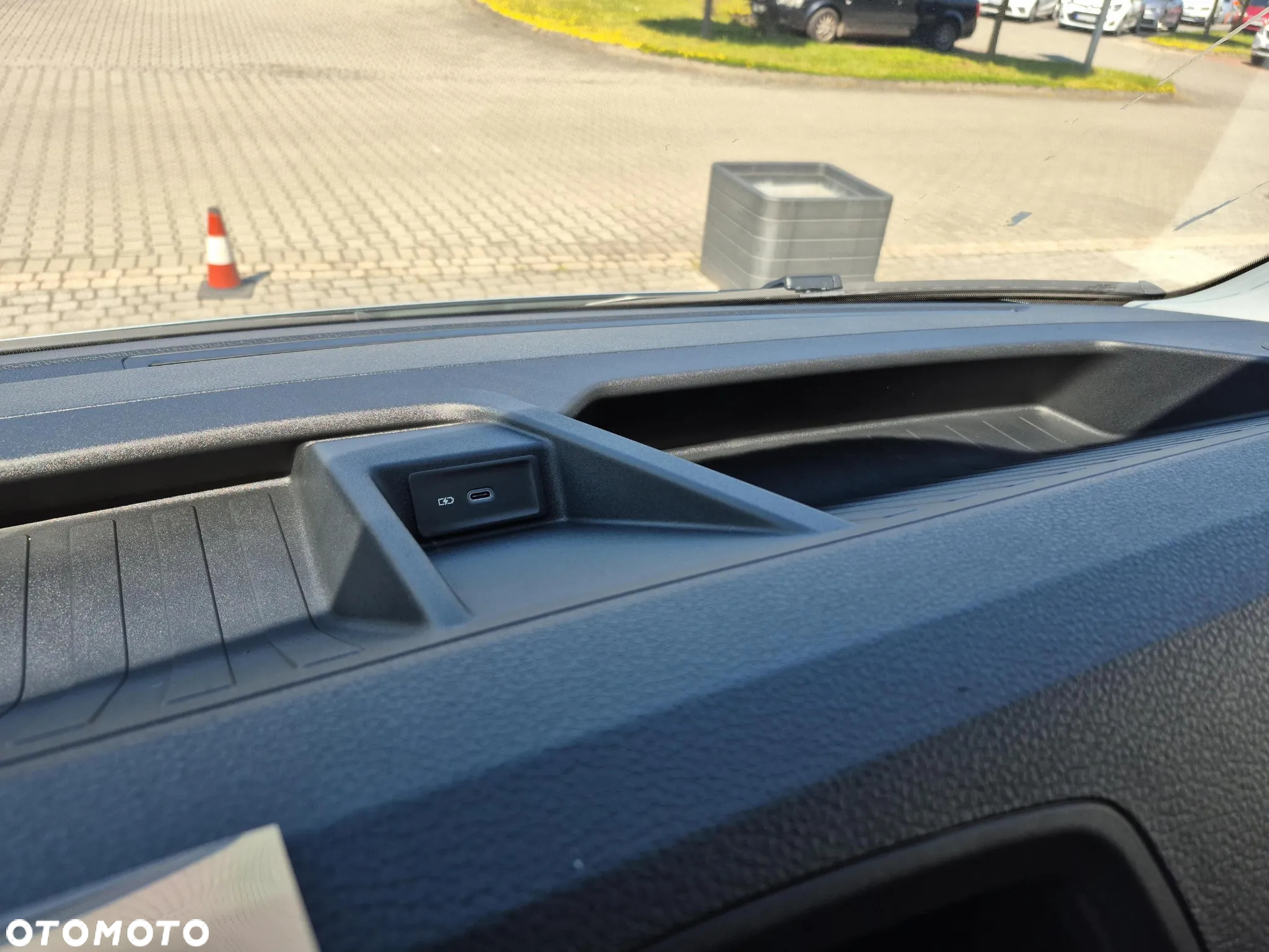 Volkswagen CRAFTER - 21