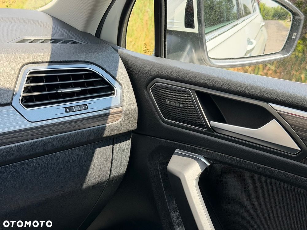 Volkswagen Tiguan Allspace 2.0 TSI 4Mot Elegance DSG - 17