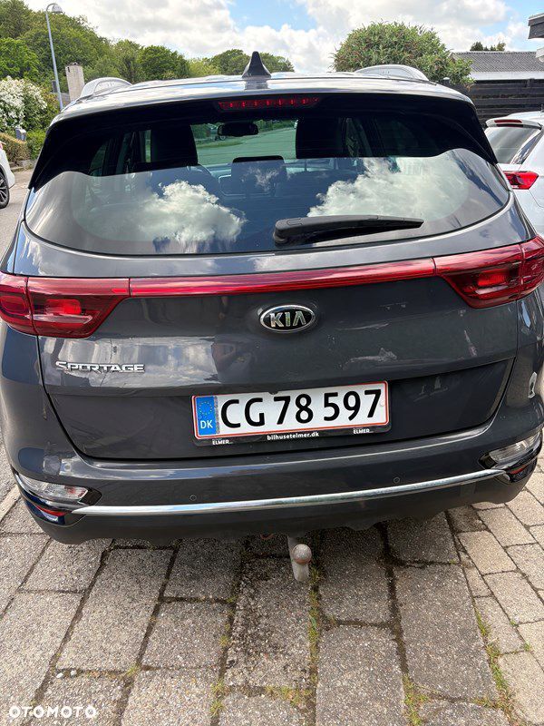 Kia Sportage 1.6 T-GDI 2WD VISION - 23