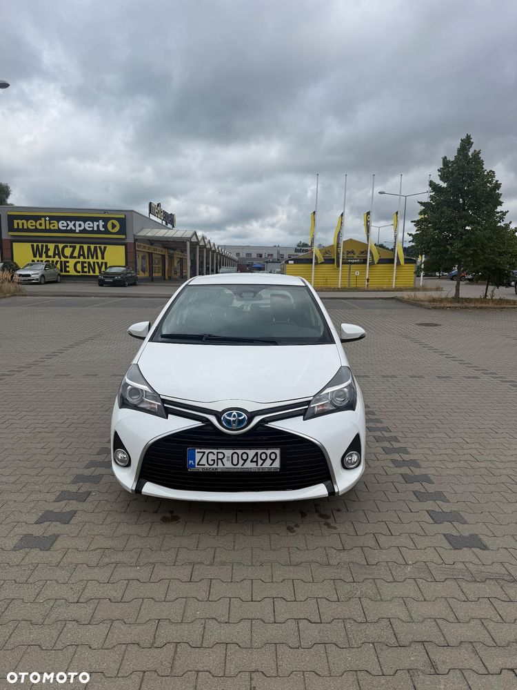 Toyota Yaris - 4