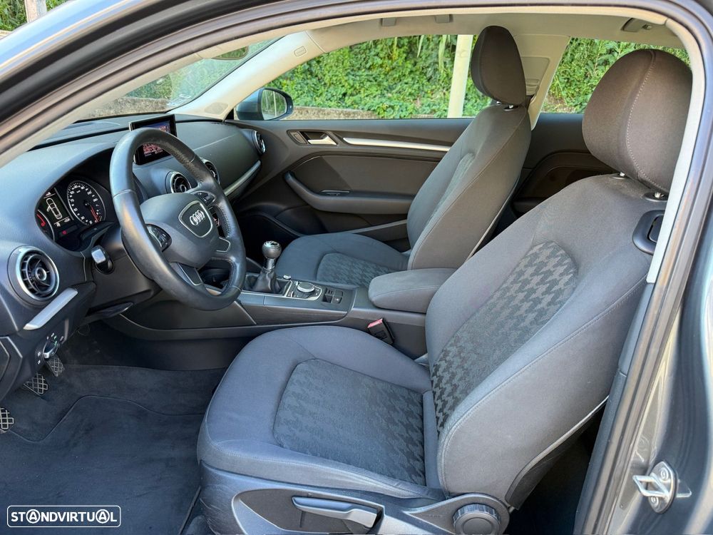 Audi A3 - 8