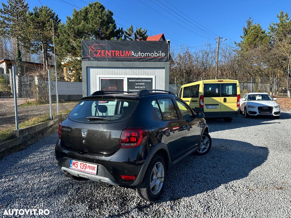 Dacia Sandero Stepway dCi 90 Prestige - 4