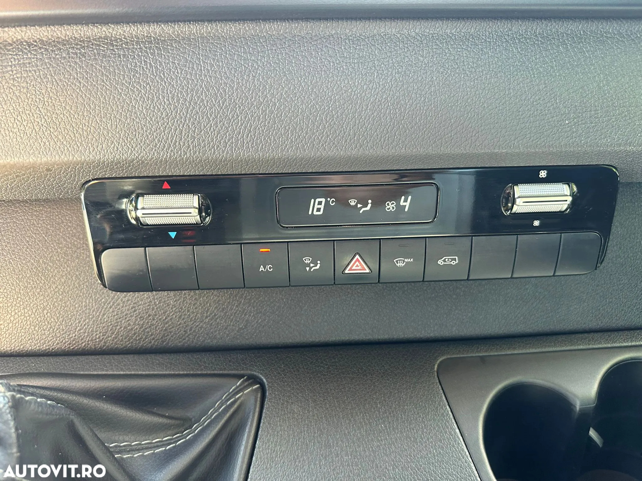 Mercedes-Benz Sprinter - 19