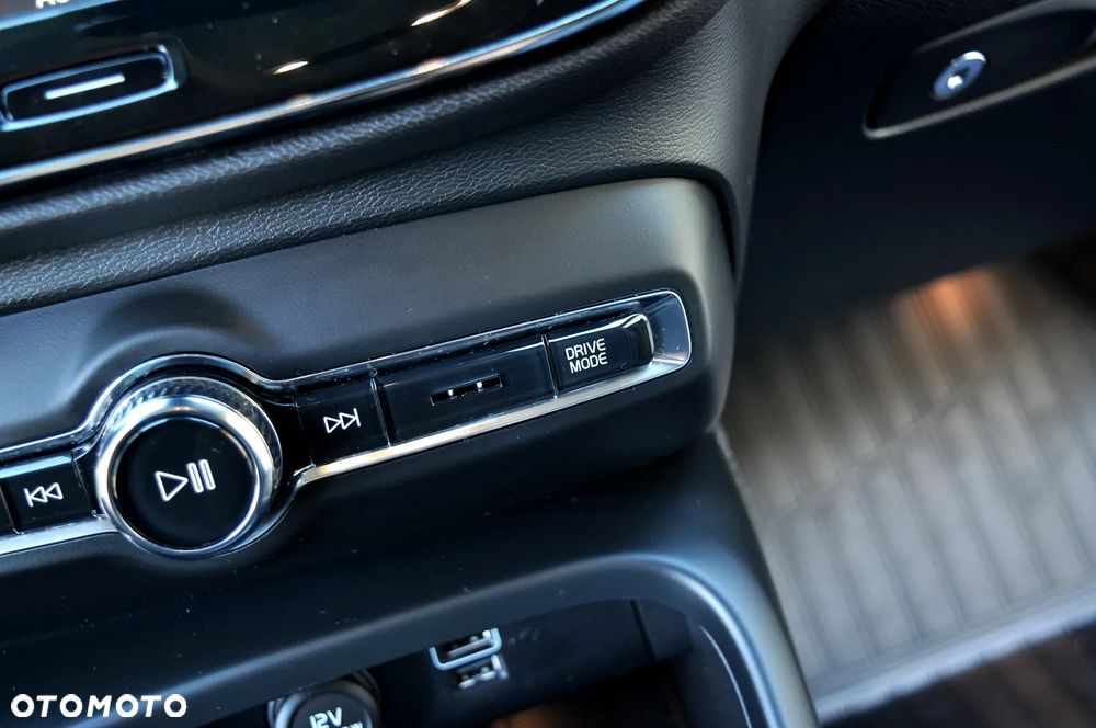 Volvo XC 40 T3 Inscription - 32