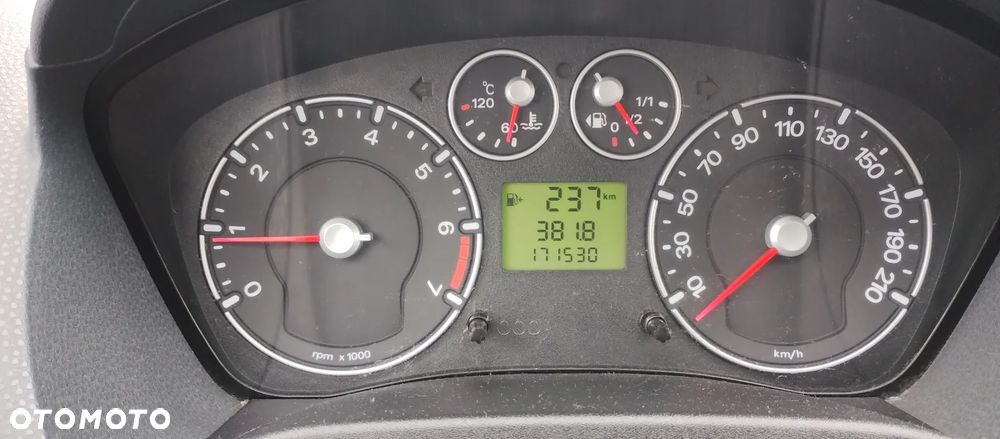 Ford Fiesta - 8