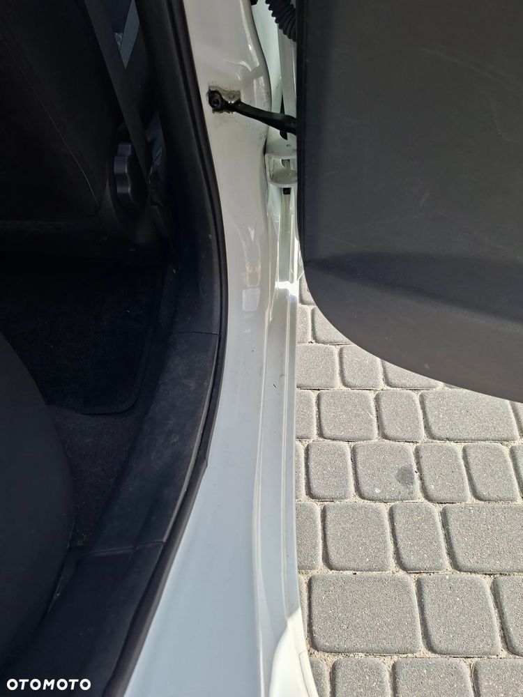 Nissan Micra - 11
