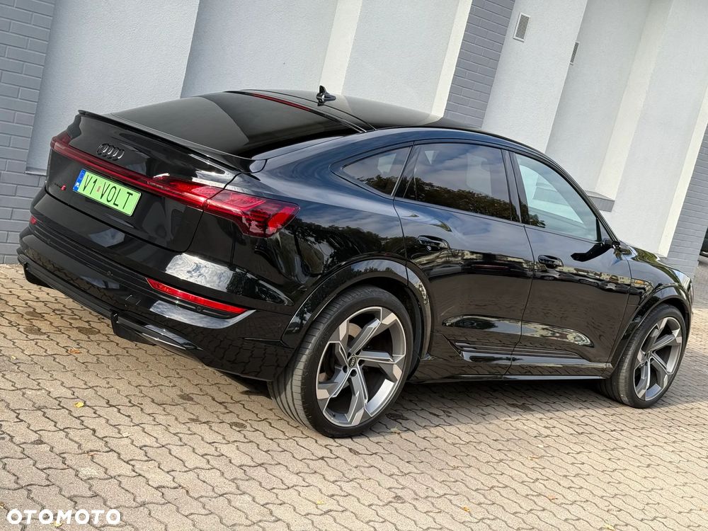 Audi e-tron S quattro - 23