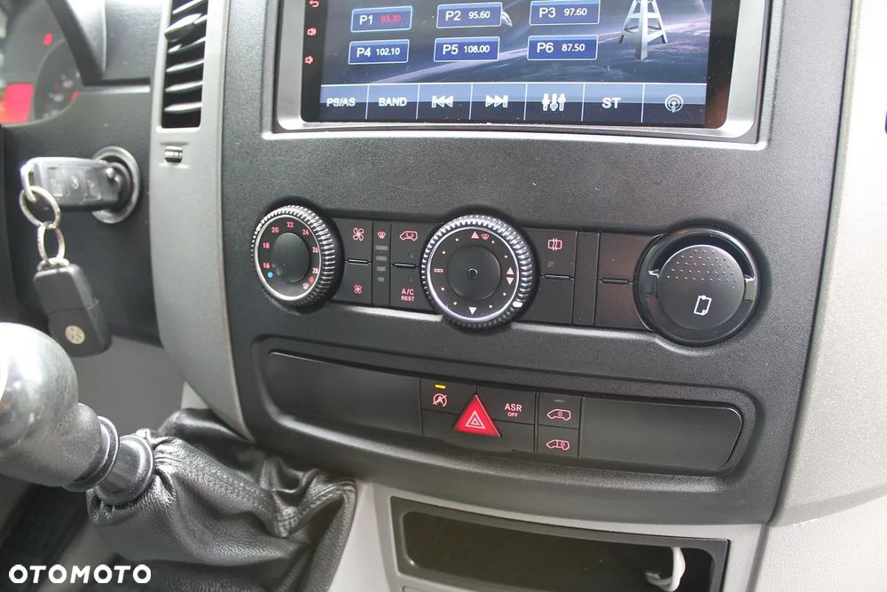 Volkswagen Crafter - 22