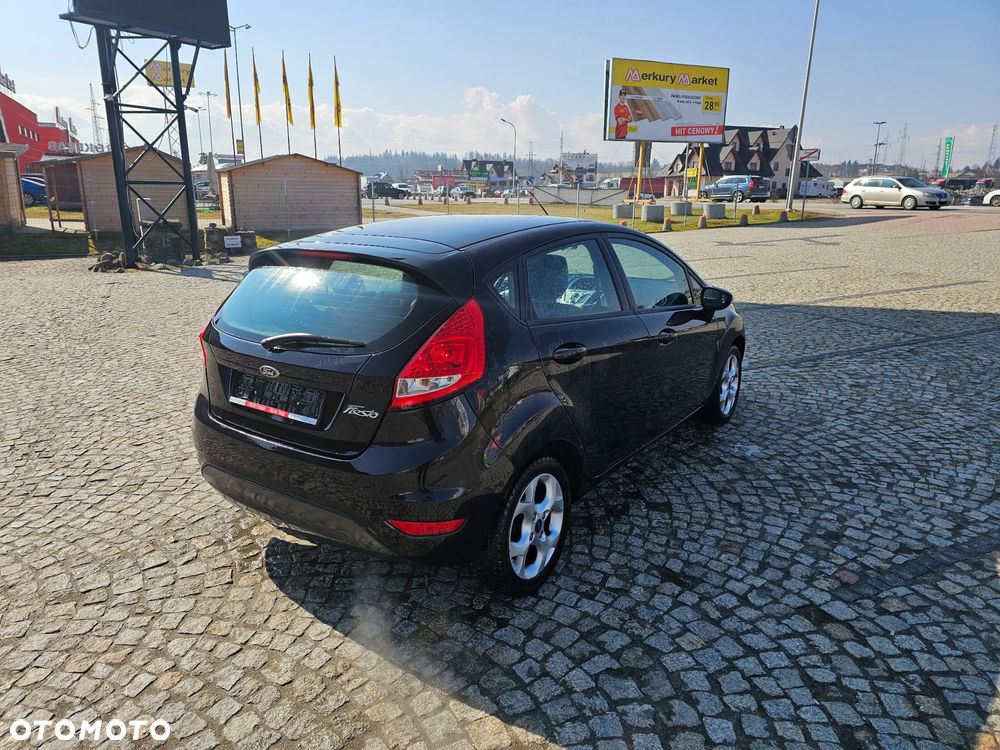 Ford Fiesta 1.4 TDCI Champions Edition - 6