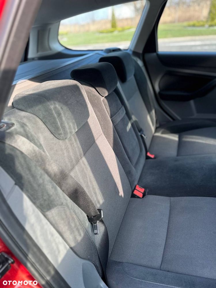 Ford Focus 1.6 Ti-VCT Ghia - 13