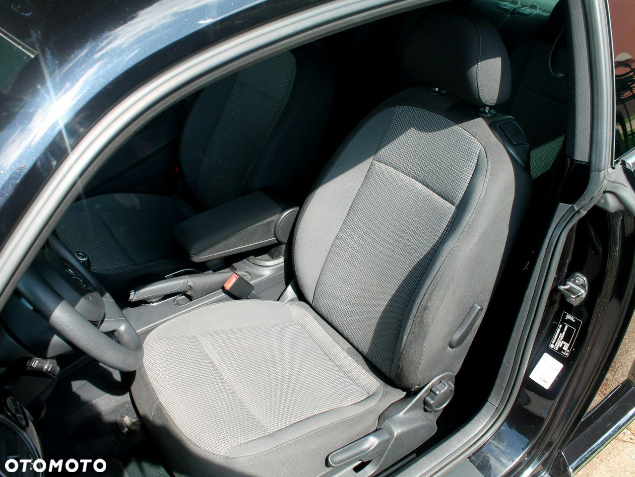 Volkswagen Beetle - 22