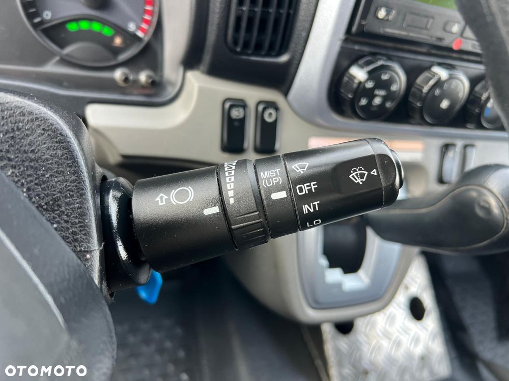 Mitsubishi FUSO CANTER 7C18 KONTENER+WINDA - 15