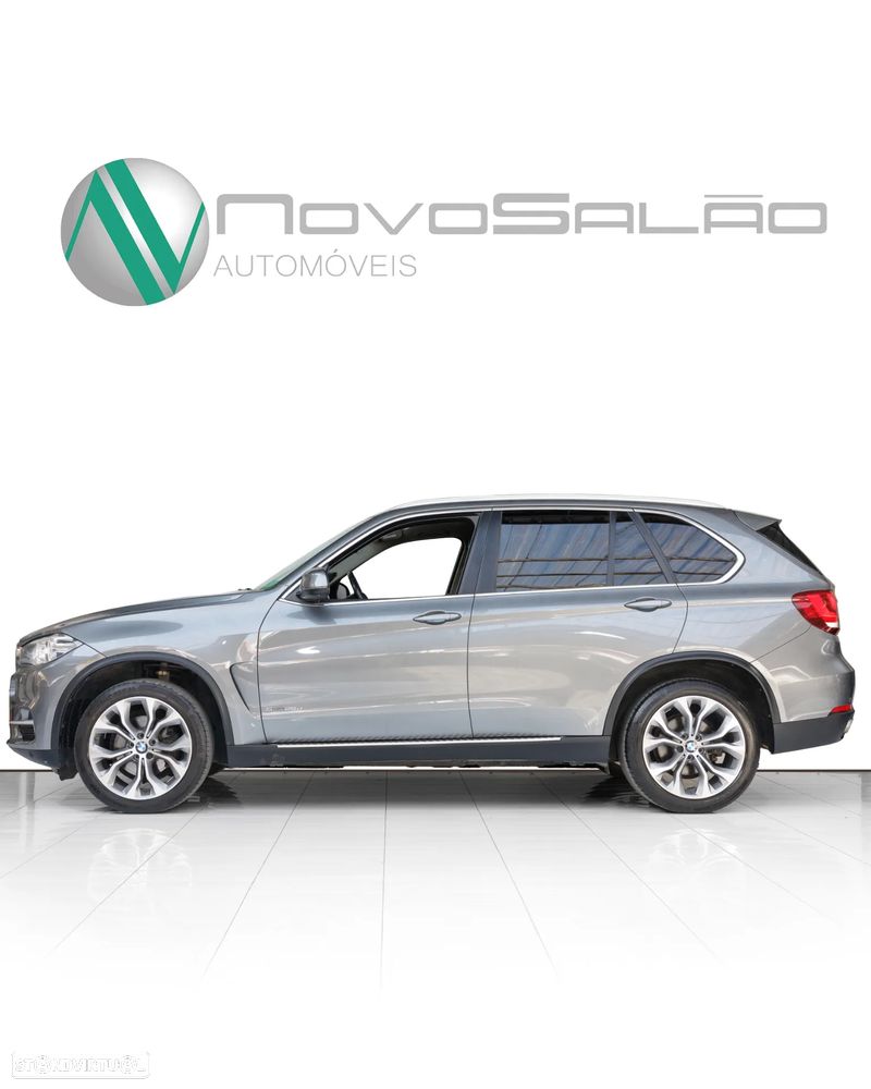BMW X5 25 d sDrive Comfort 7L - 3