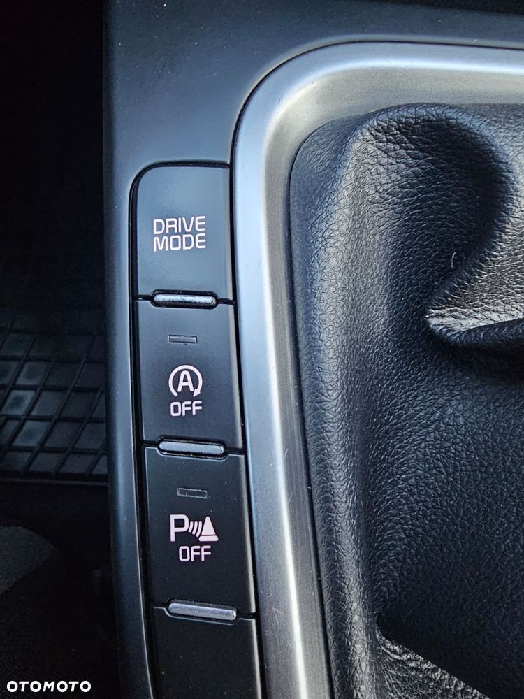 Kia Ceed 1.6 CRDi mHEV L Business Line - 15