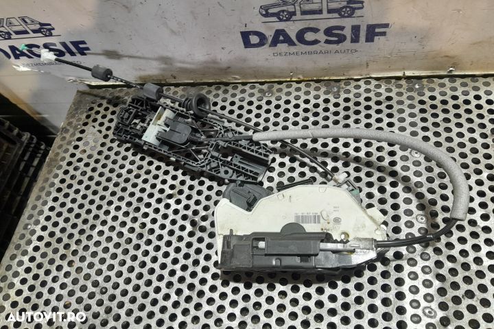 Broasca usa fata dreapta 5E1837016A 5E1837016A Skoda Octavia 3 [2013 - 1