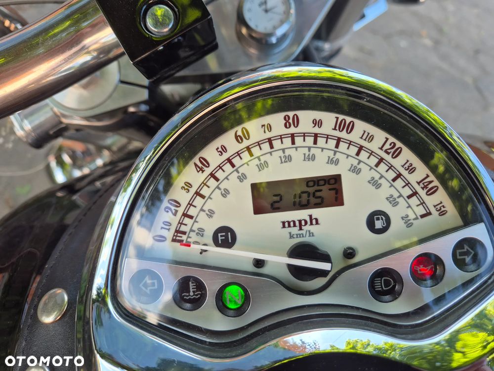 Honda VTX - 6