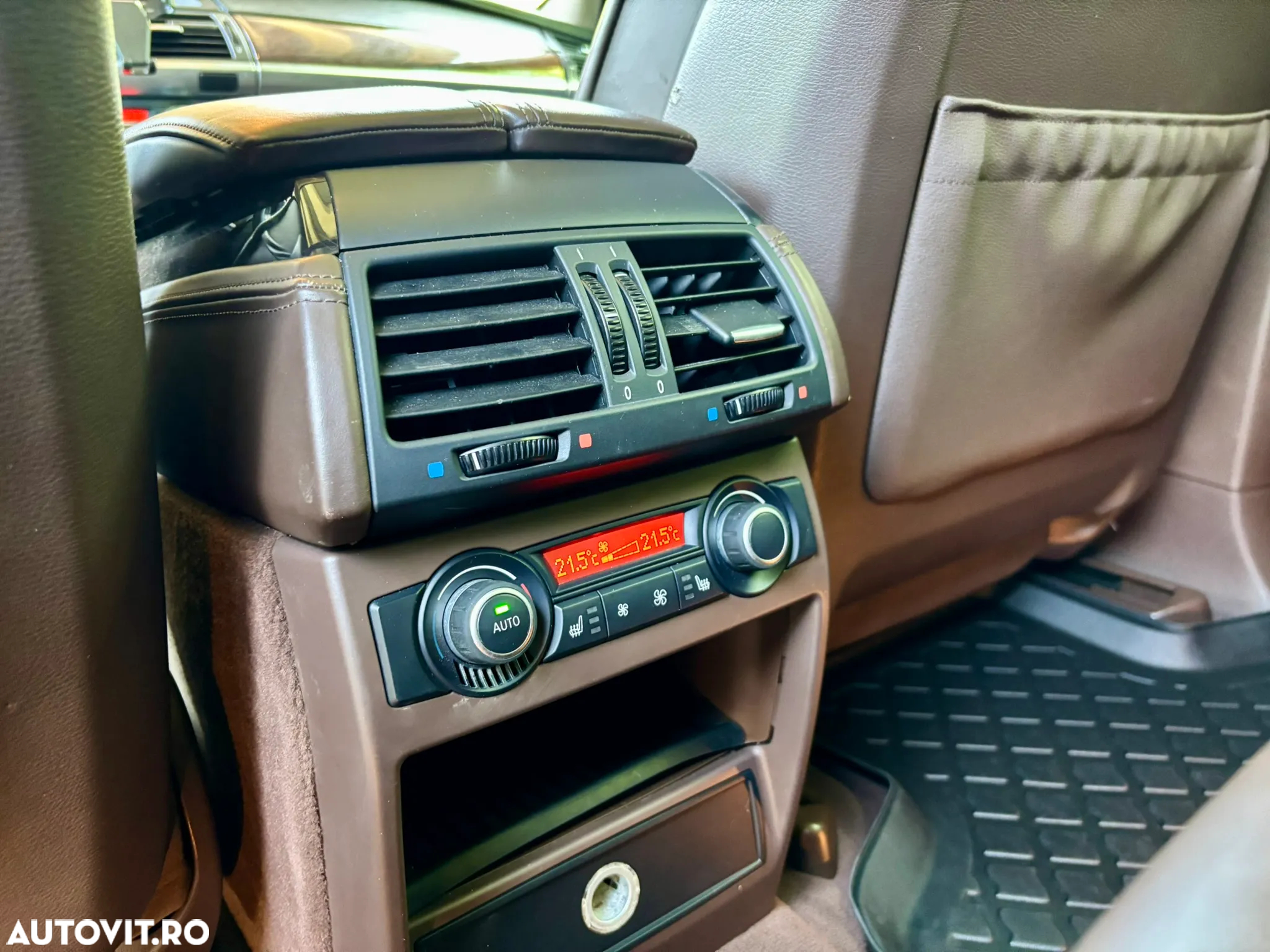 BMW X5 xDrive35d - 26