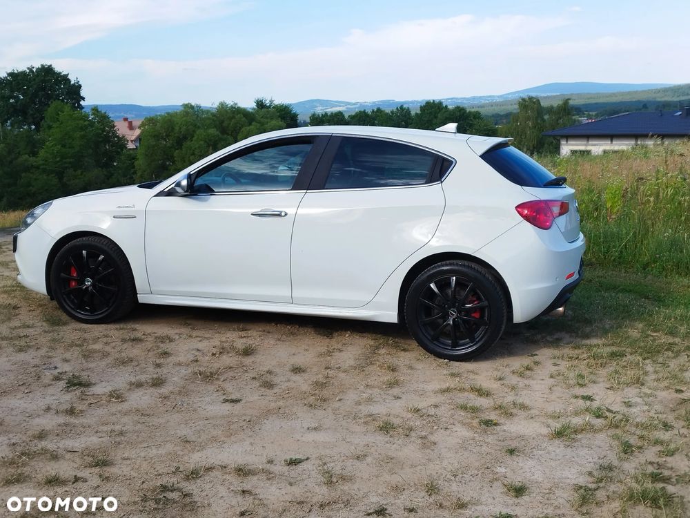 Alfa Romeo Giulietta - 5