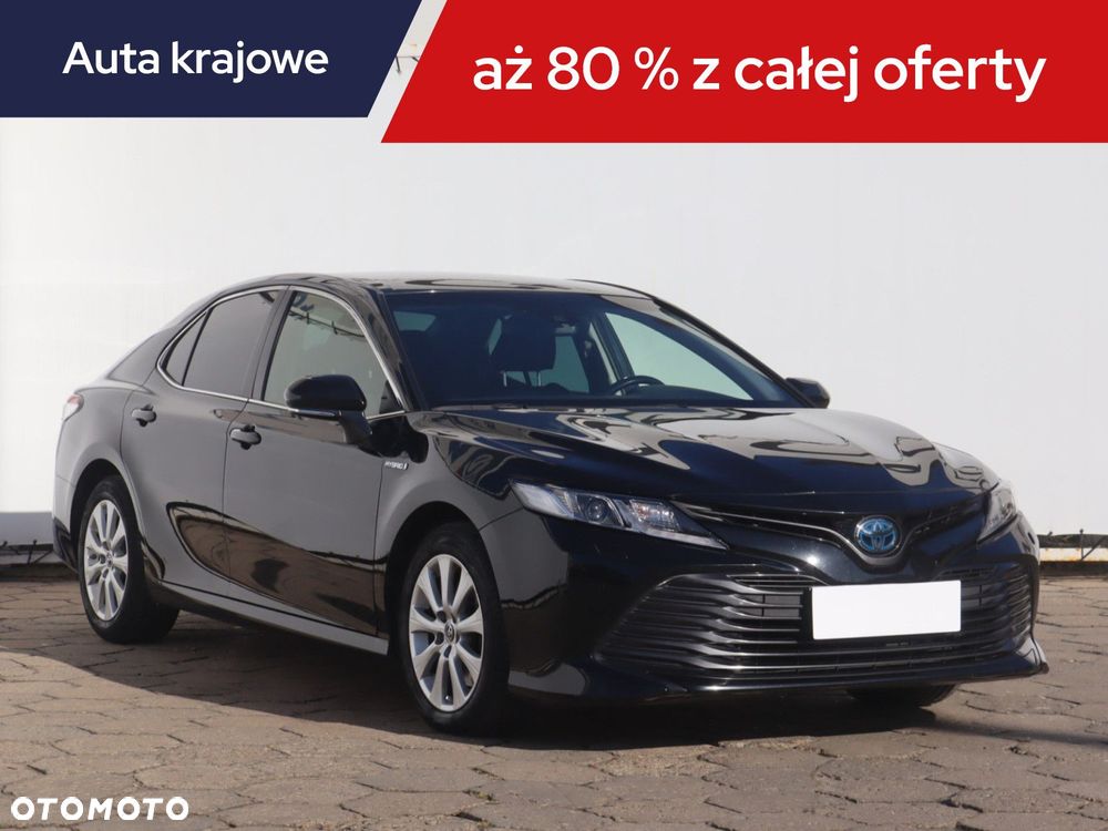Toyota Camry 2020 photo 2