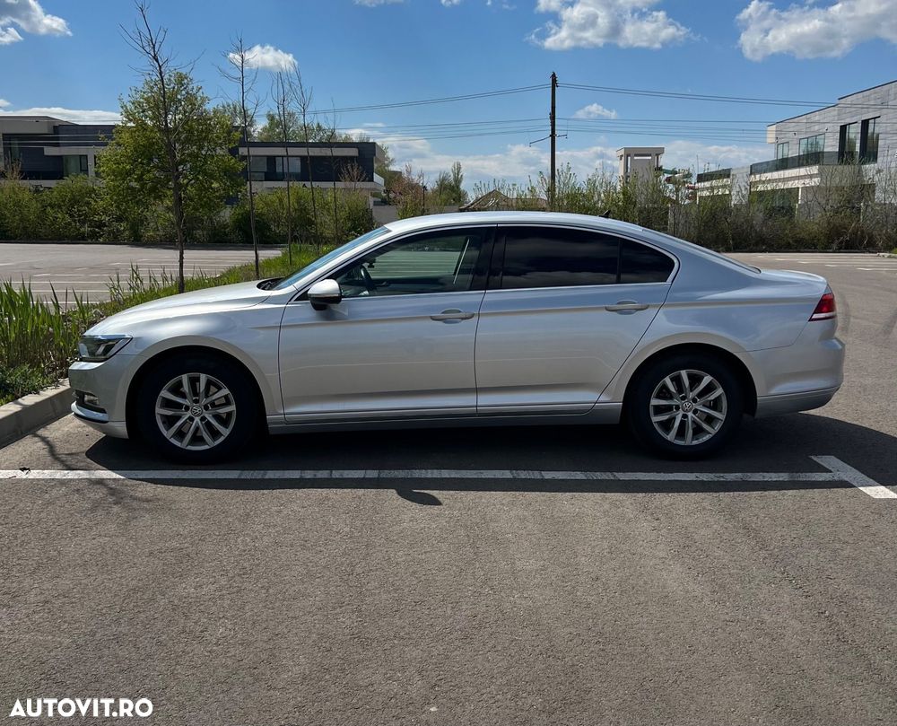 Volkswagen Passat 2.0 TDI DSG Comfortline - 3