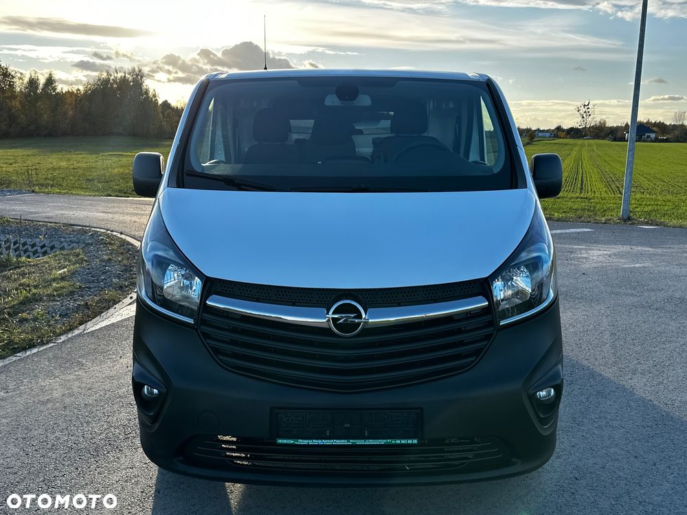 Opel Vivaro - 2
