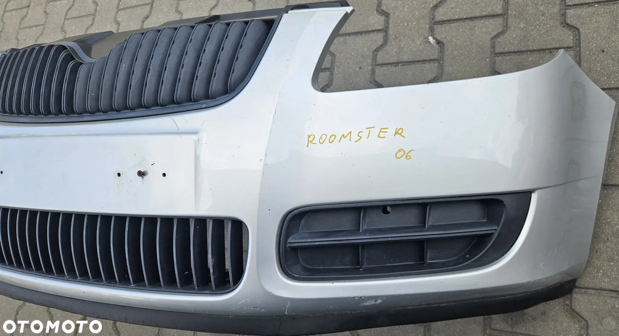 Skoda Fabia II 2 Roomster  zderzak przód przedni grill - 3