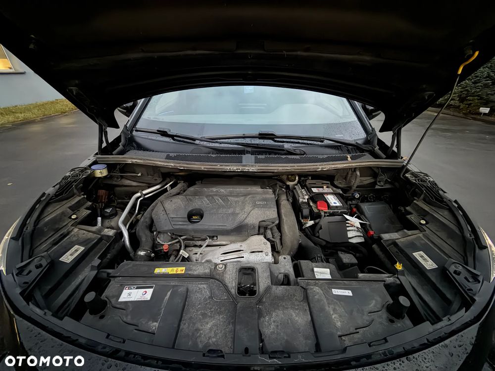 Peugeot 3008 1.6 PureTech GPF GT Line S&S EAT8 - 40