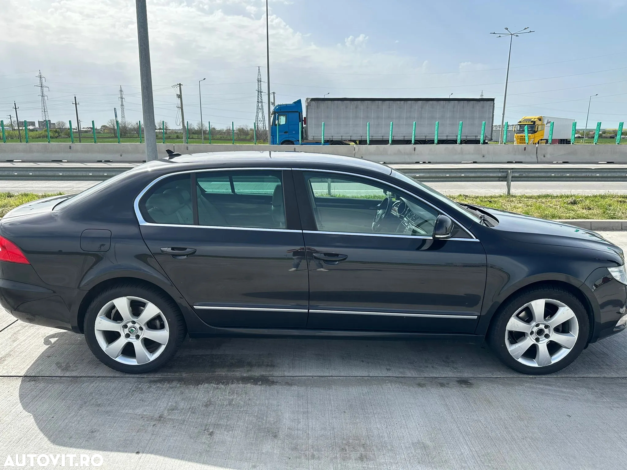 Skoda Superb 2.0 TDI DSG Active - 2