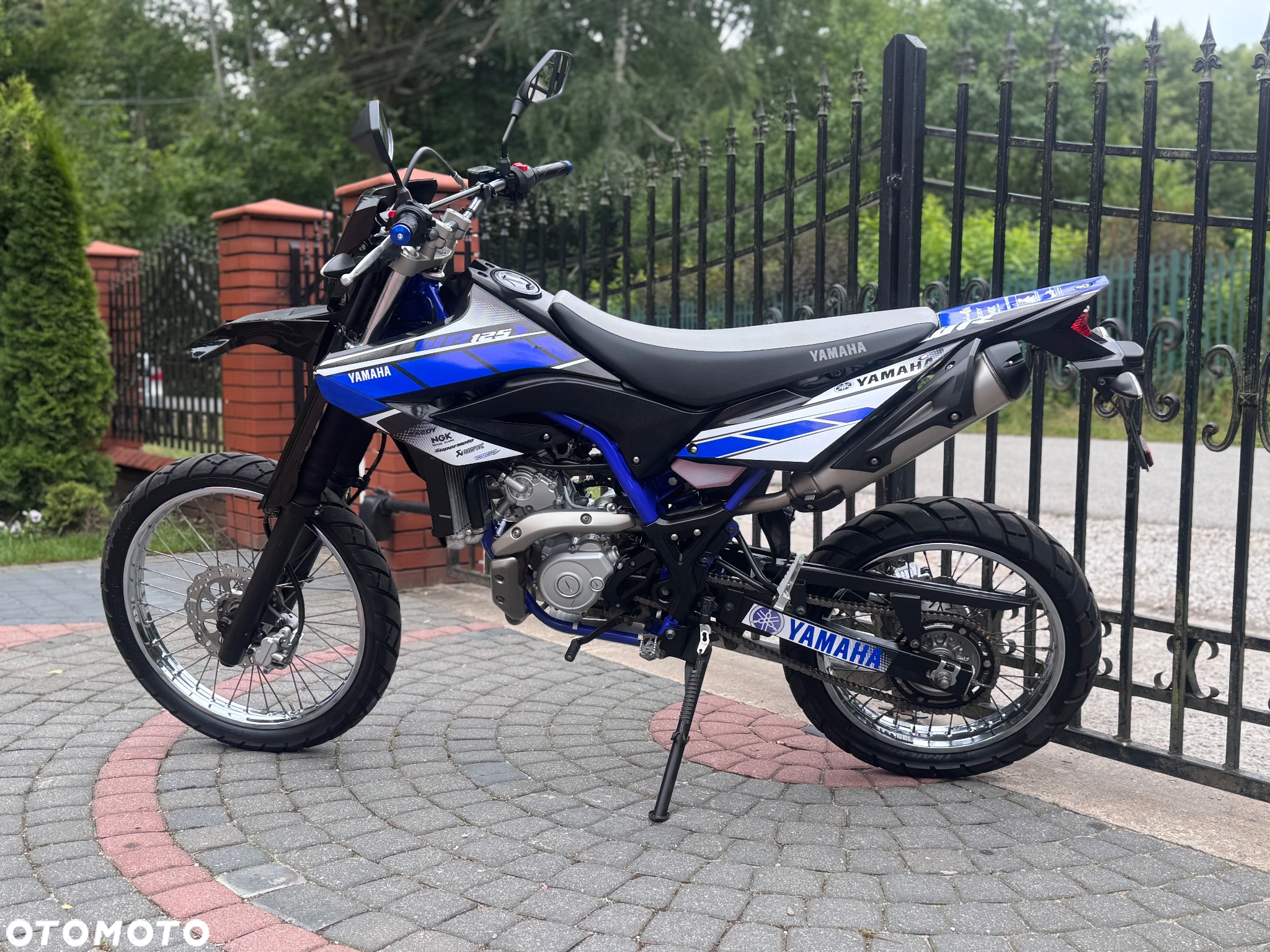 Yamaha WR - 7
