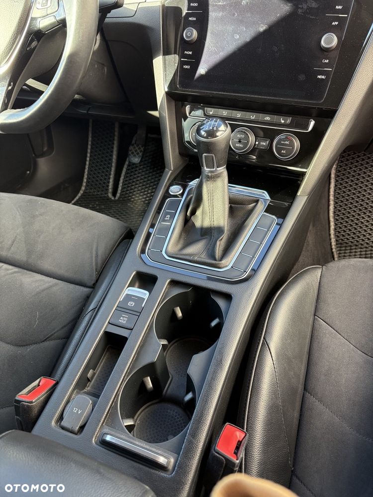 Volkswagen Arteon 2.0 TDI Essence - 21