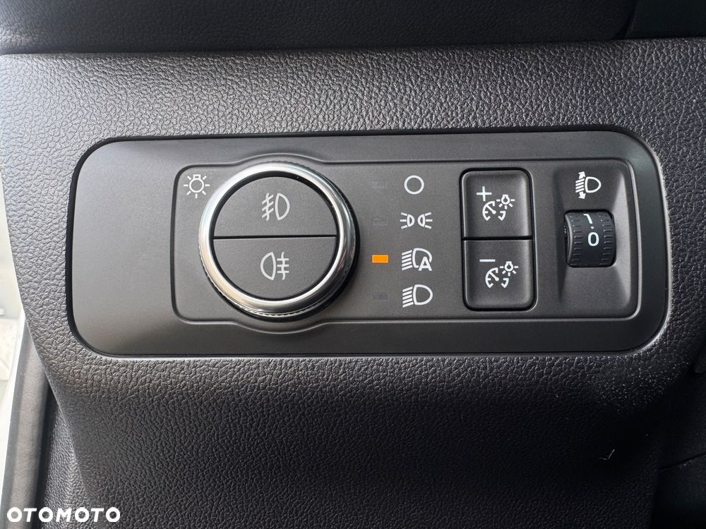 Ford Kuga 2.5 FHEV FWD Titanium - 21