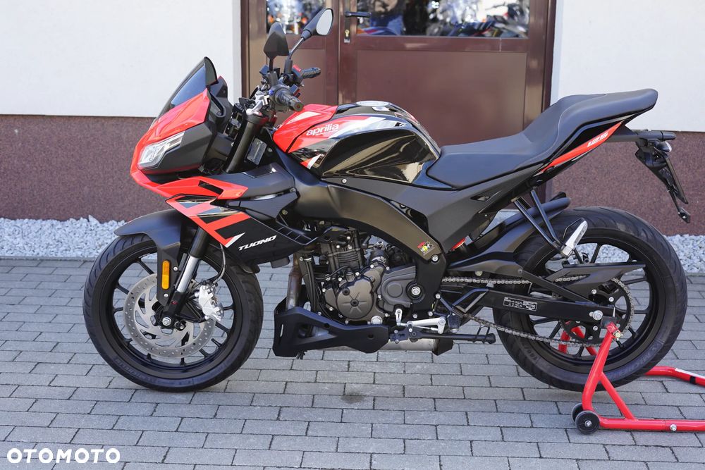 Aprilia Tuono - 20