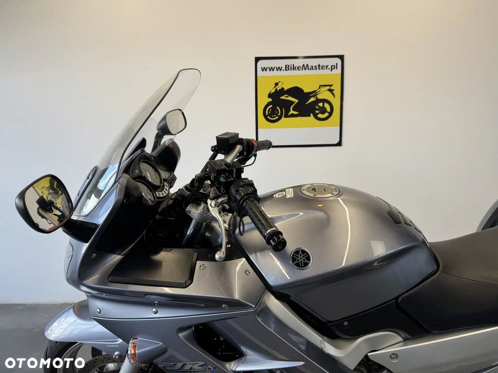 Yamaha FJR - 20