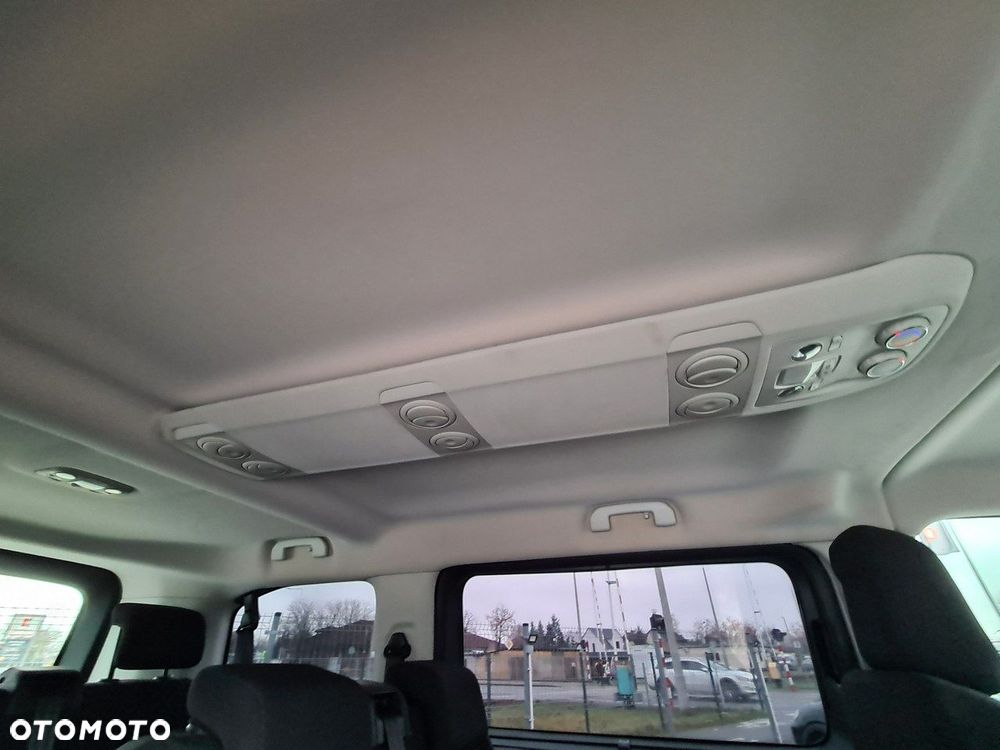 Citroën SpaceTourer M Feel - 28