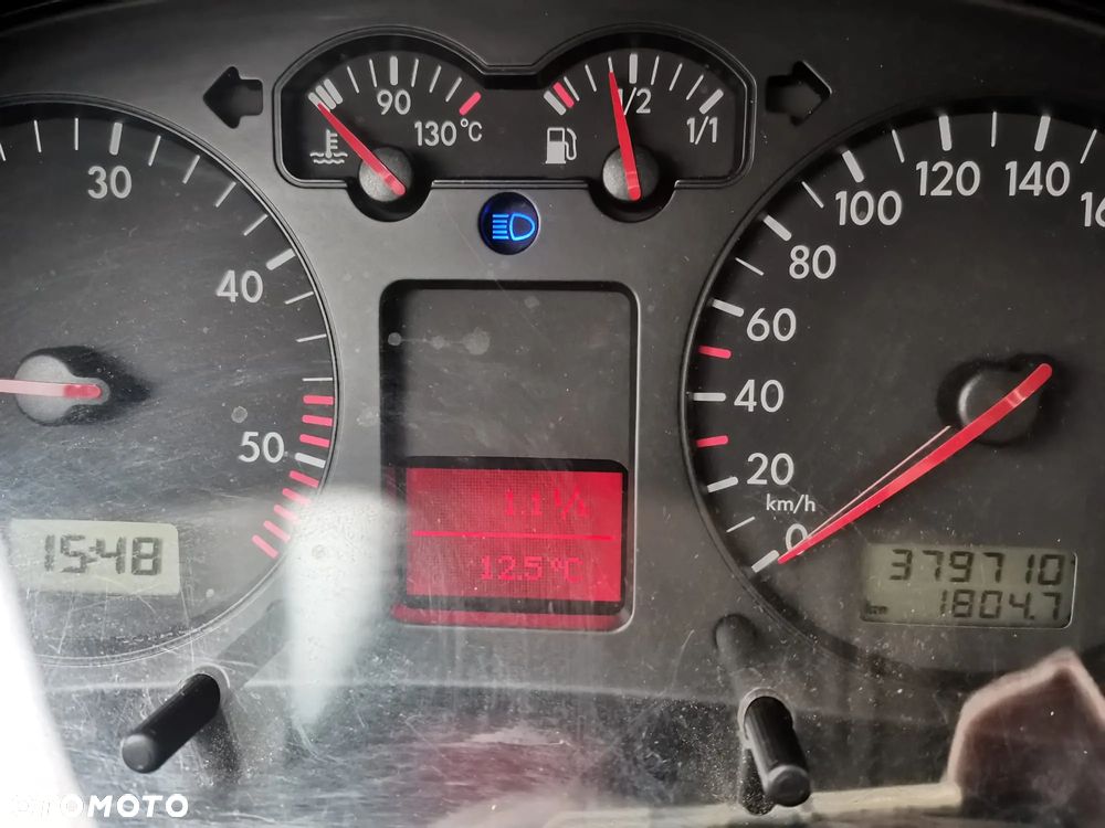 Volkswagen Golf IV 1.9 TDI Basis - 2