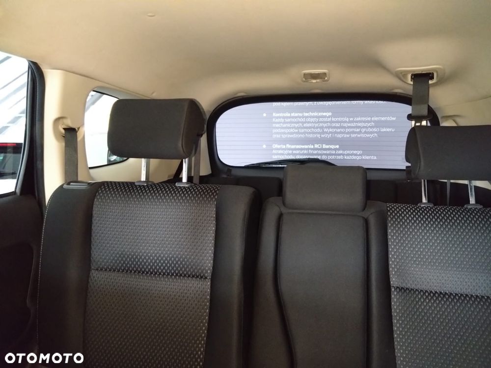 Mitsubishi Outlander - 7