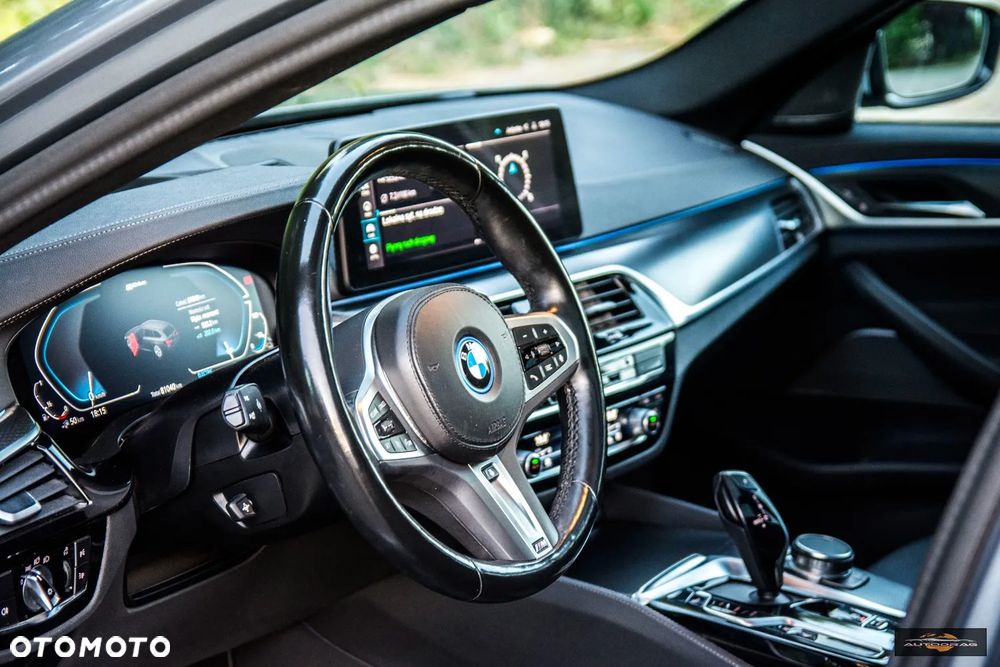 BMW Seria 5 - 16