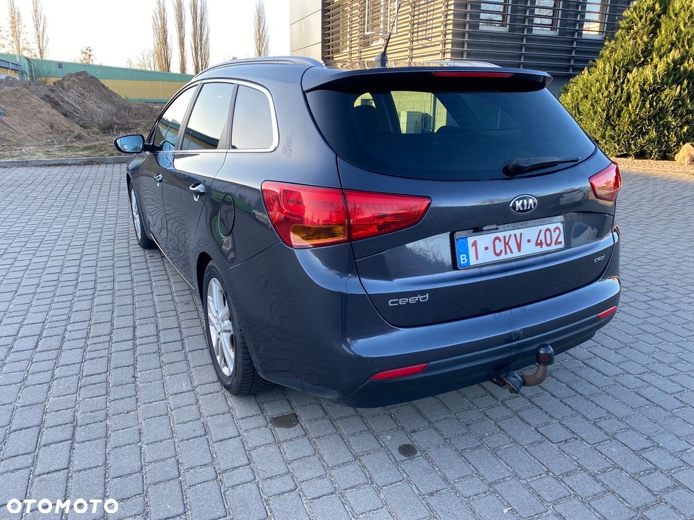 Kia Ceed 1.6 CRDi L - 8