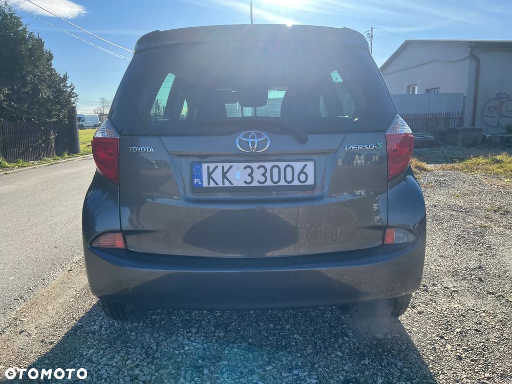 Toyota Verso S 1.33 VVT-i Comfort - 6