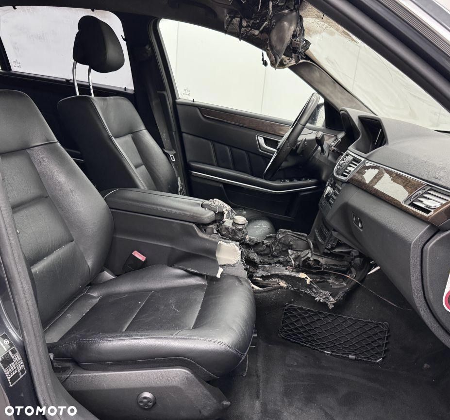 Mercedes-Benz Klasa E 300 CDI BlueEff - 10