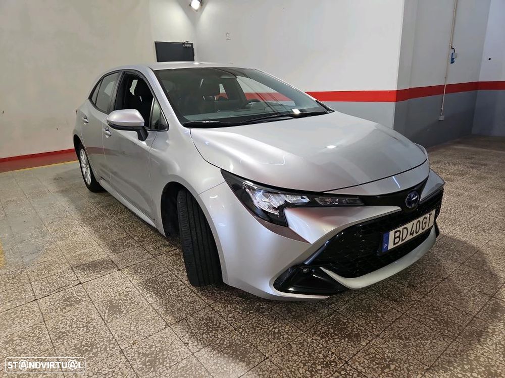 Toyota Corolla 1.8 Hybrid Comfort - 4