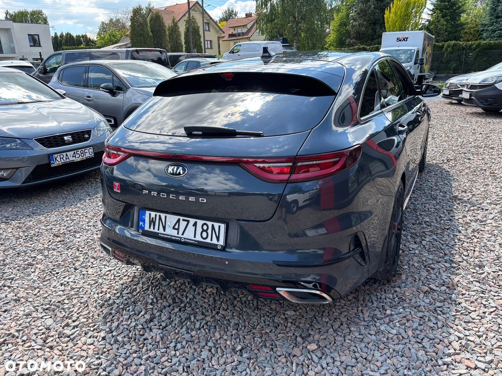 Kia ProCeed 1.6 T-GDI GT DCT - 3