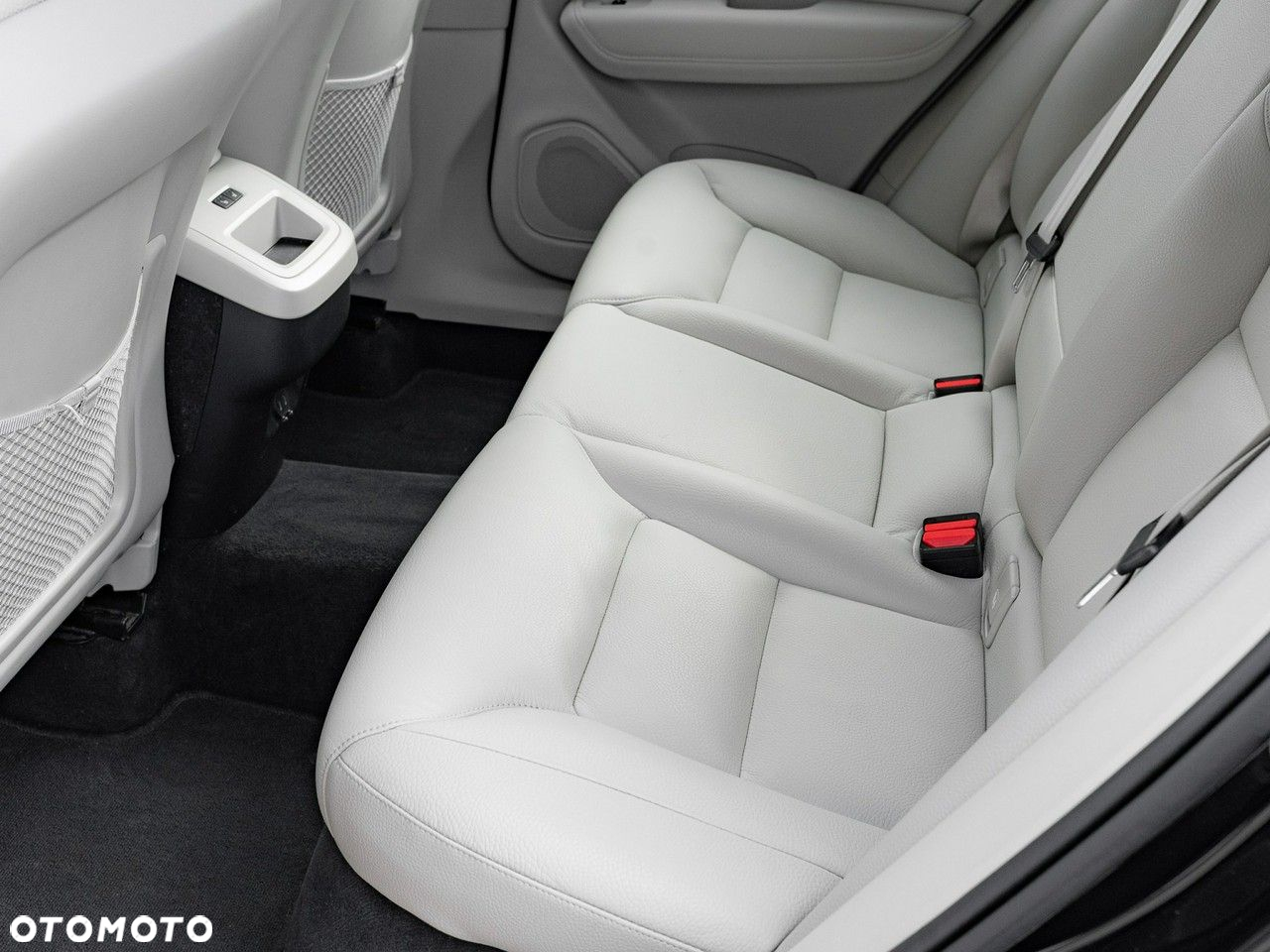 Volvo XC 60 - 26