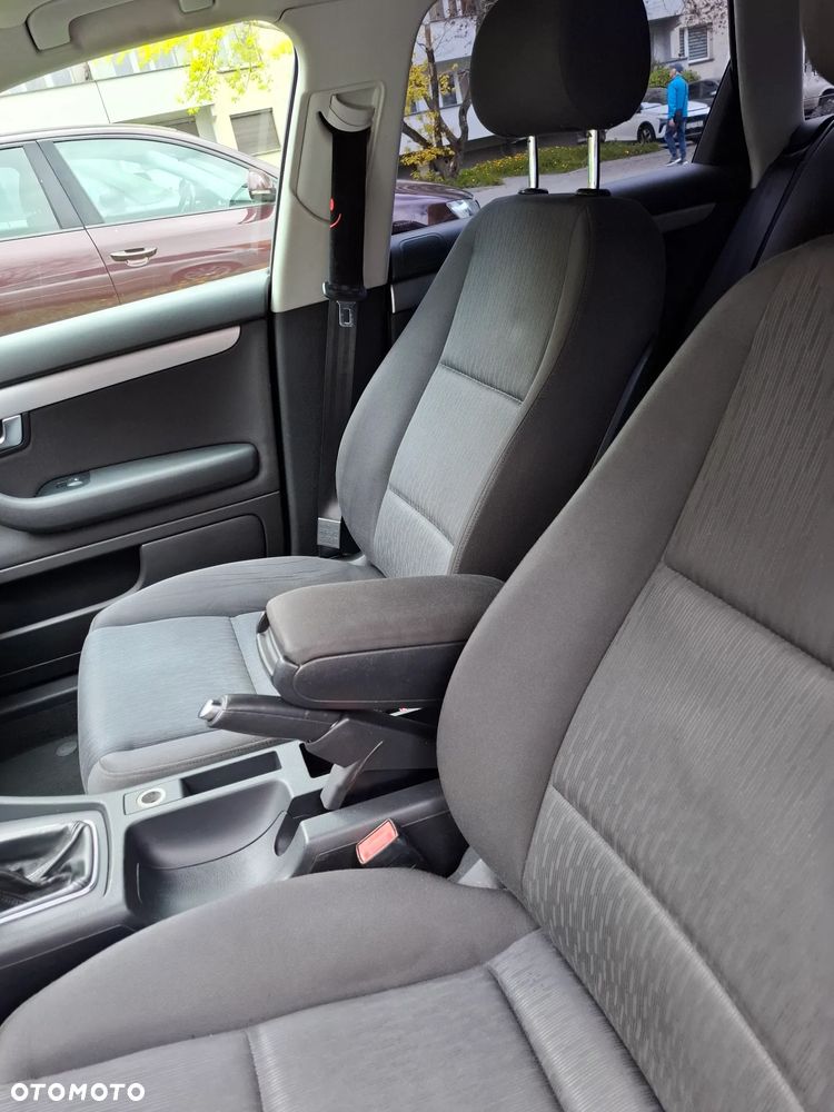 Audi A4 Avant 2.0 TDI - 5