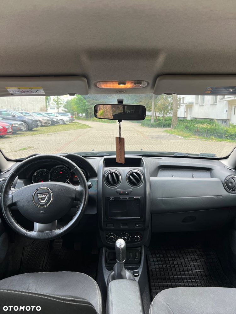 Dacia Duster 1.6 Laureate - 13
