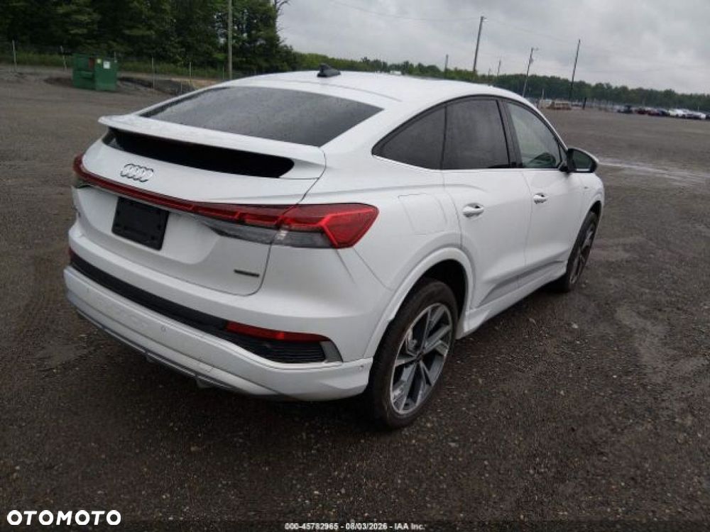 Audi Q4 Sportback e-tron - 7