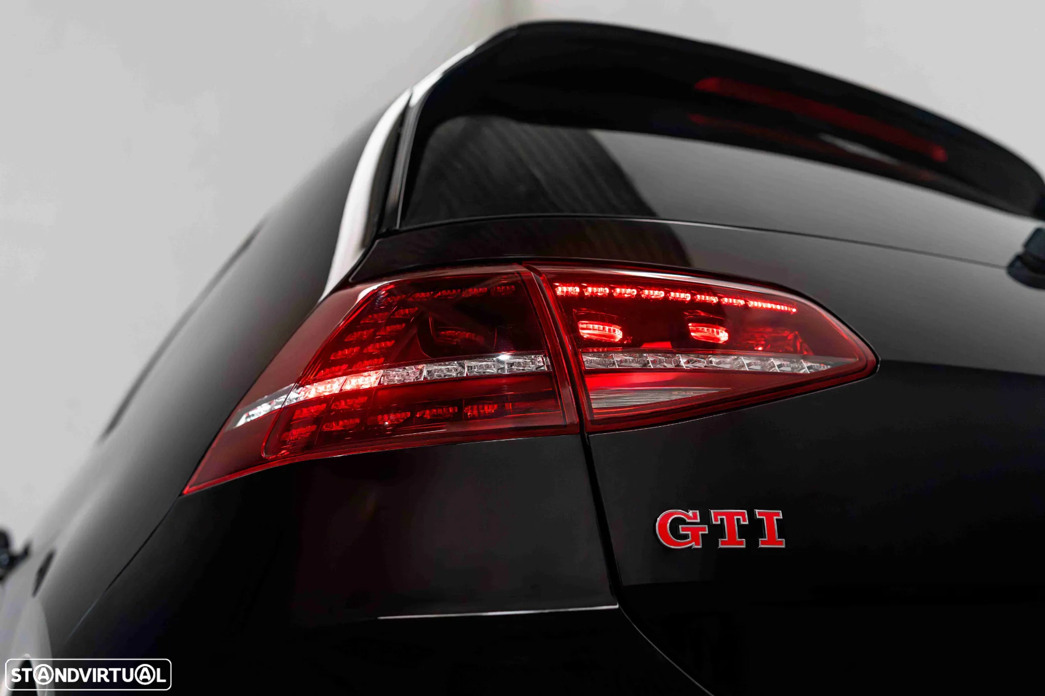 VW Golf 2.0 TSi GTi Performance - 9